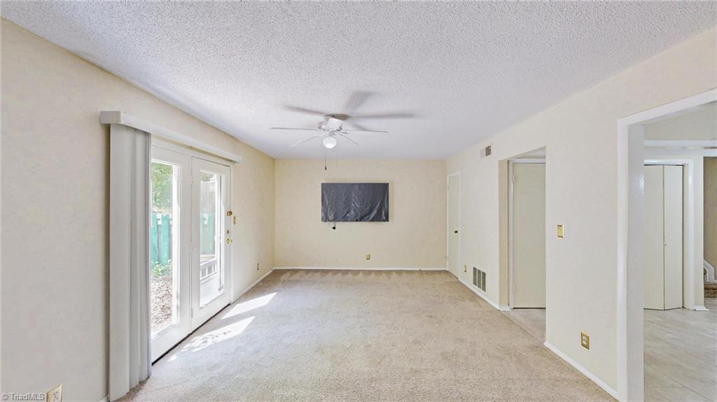 2214 Shadow Valley Road Property Photo 15