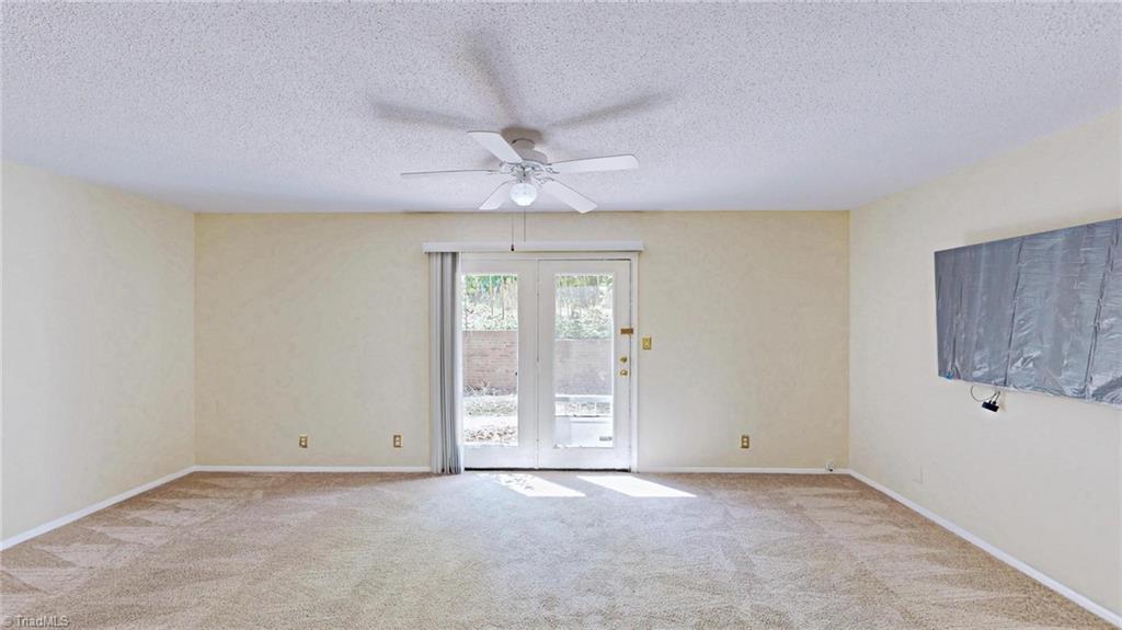 2214 Shadow Valley Road Property Photo 17