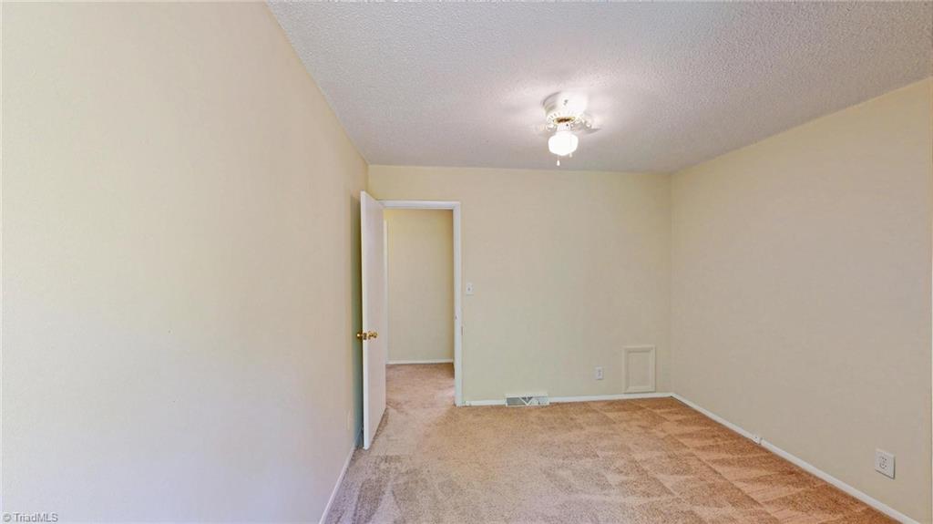 2214 Shadow Valley Road Property Photo 24