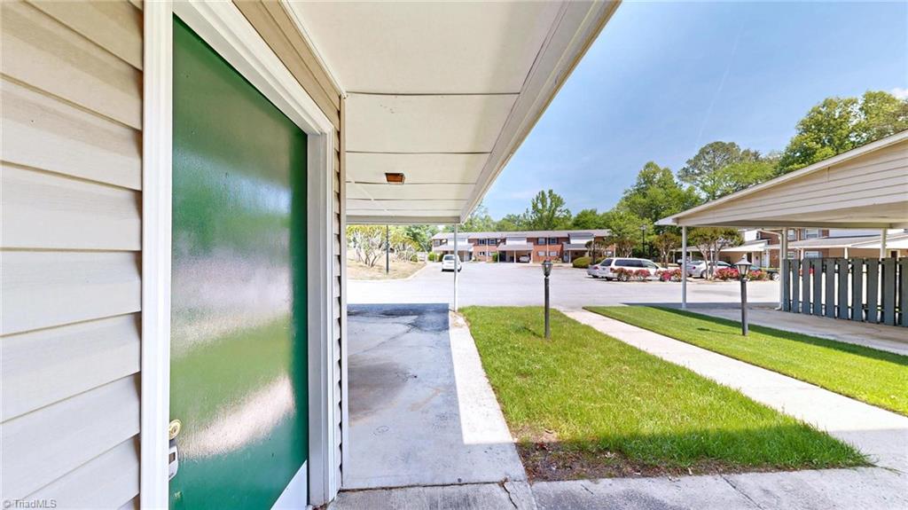 2214 Shadow Valley Road Property Photo 35
