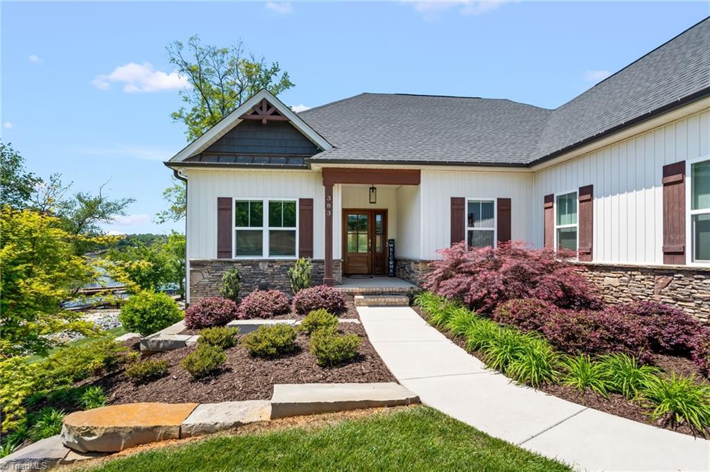 383 Rolling Road Property Photo 4