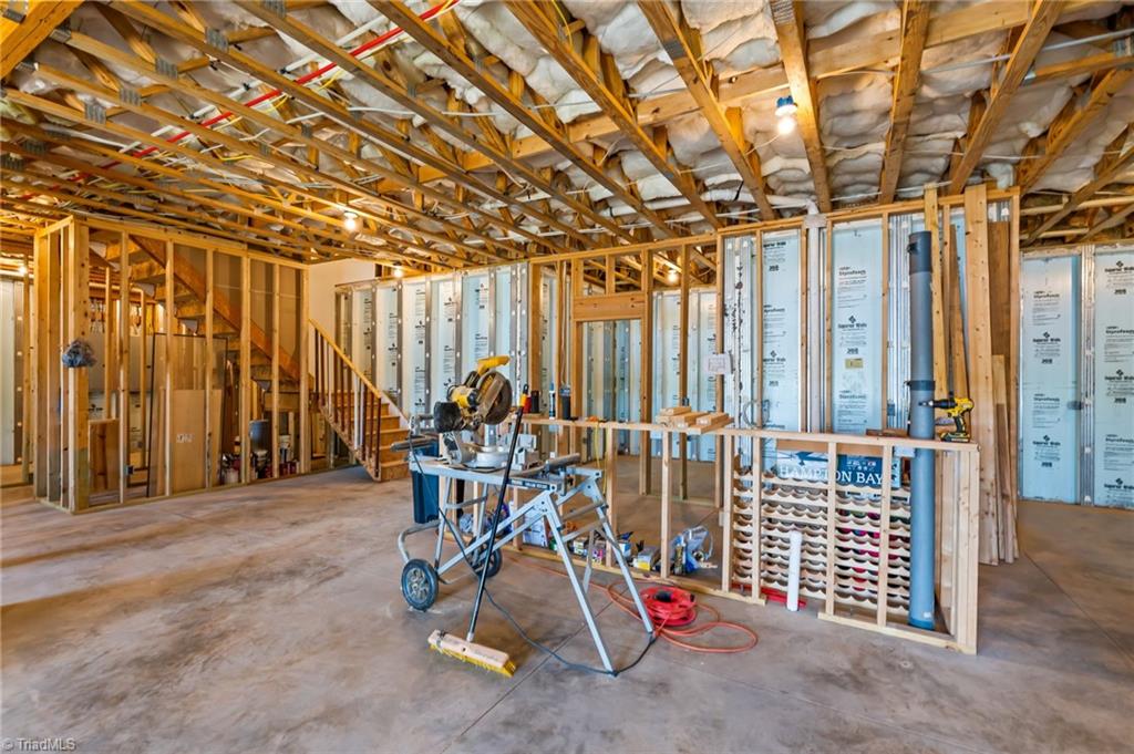 383 Rolling Road Property Photo 36