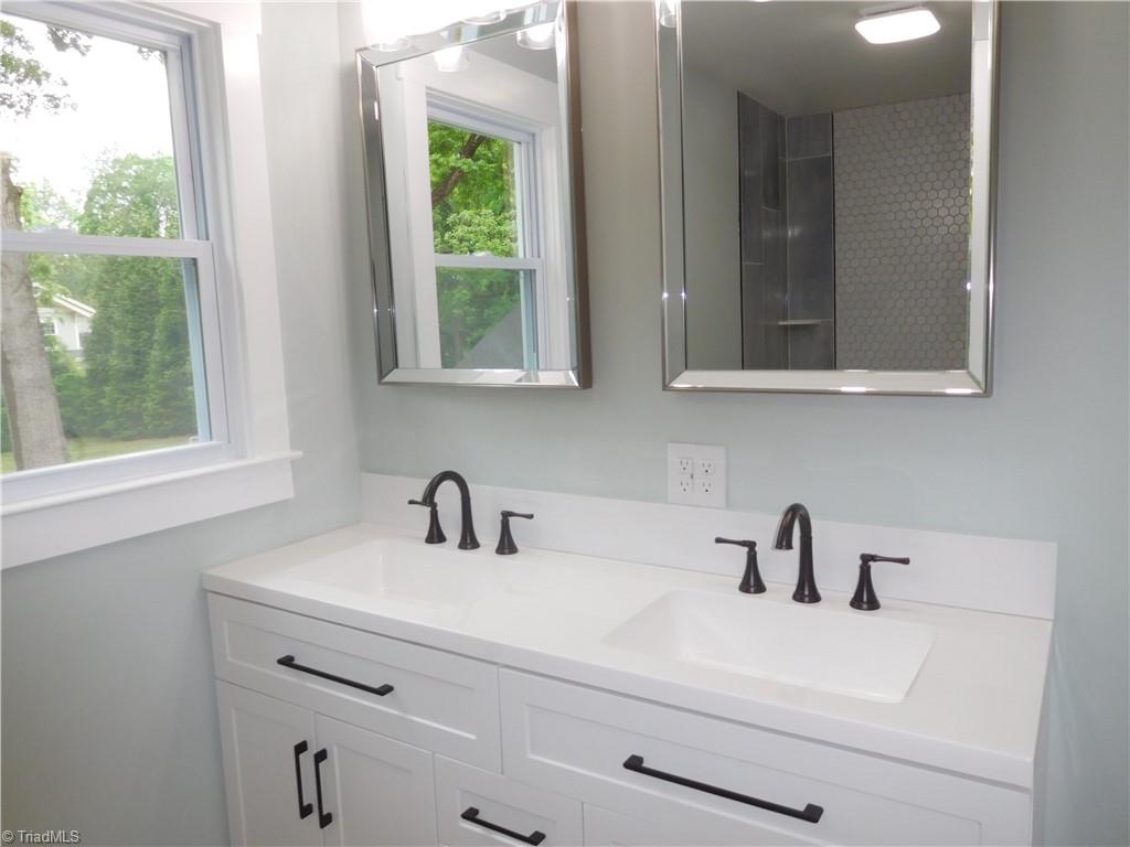 1314 Ebert Street Property Photo 30