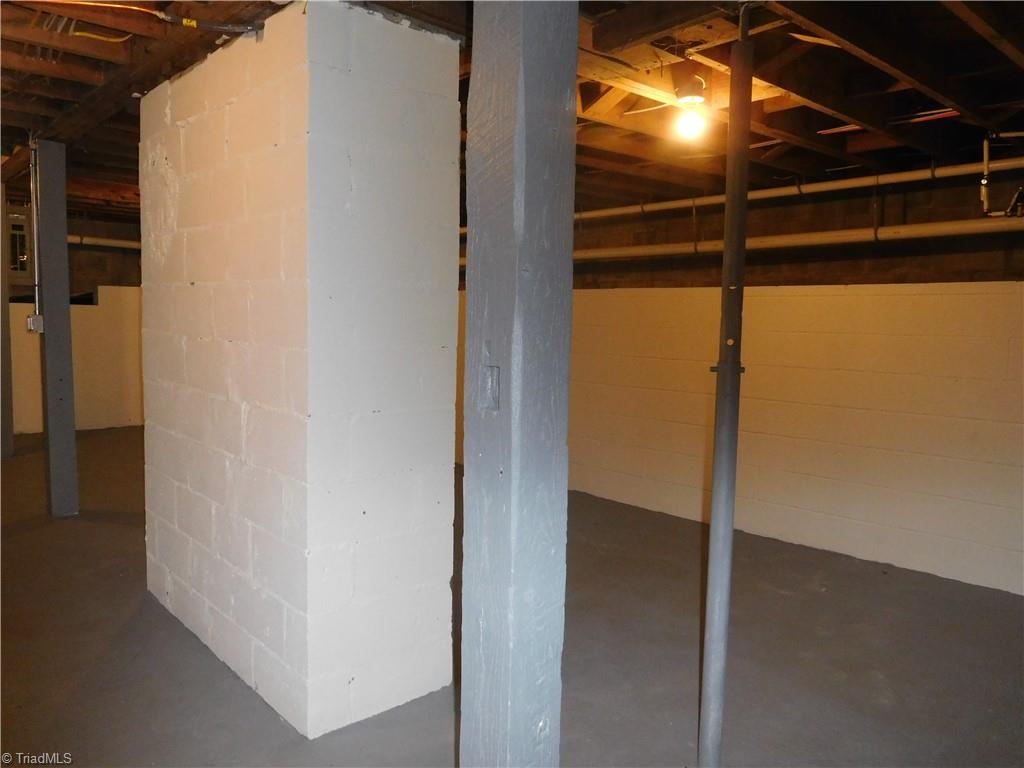 1314 Ebert Street Property Photo 39