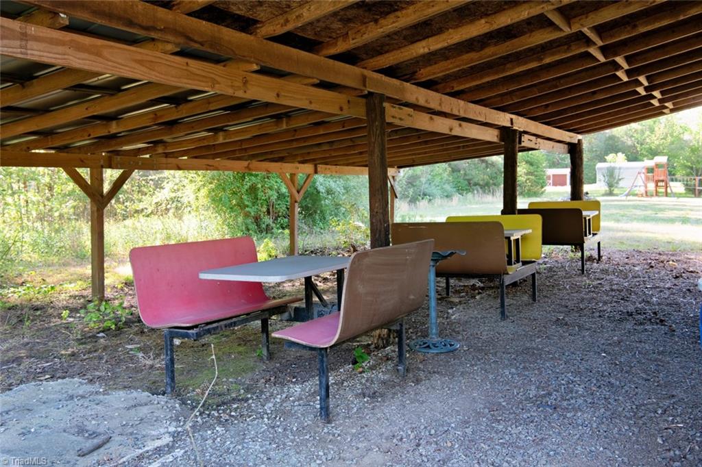 1521 N Nc Highway 87 Property Photo 34