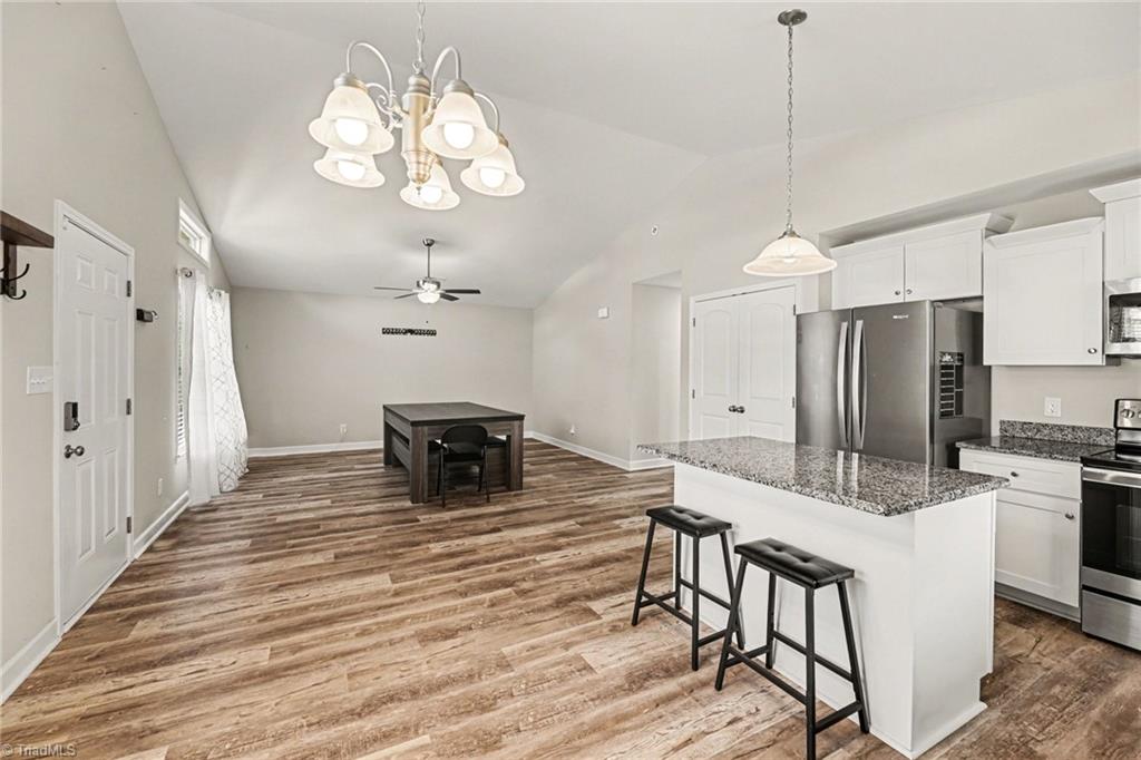 211 Bethlehem Avenue Property Photo 3