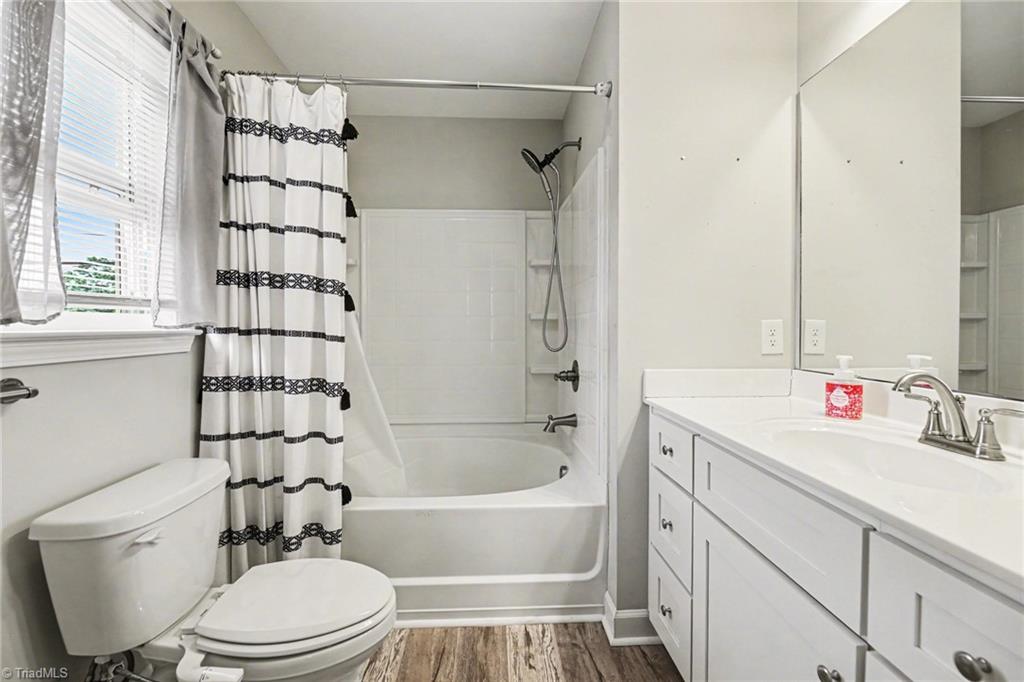 211 Bethlehem Avenue Property Photo 9
