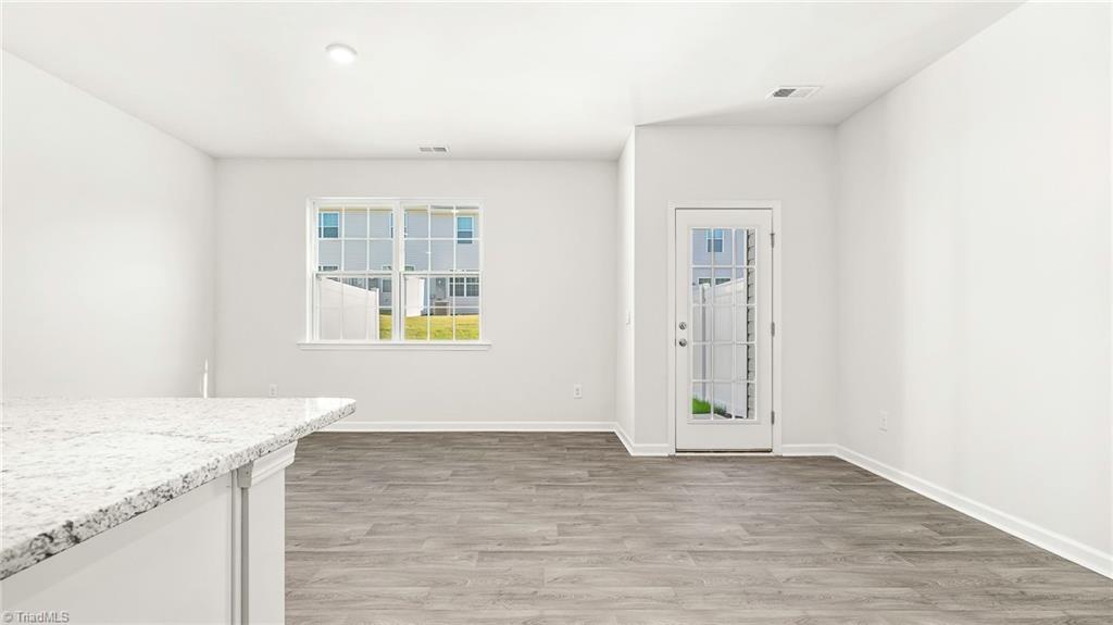 1618 Komondor Trail Property Photo 4