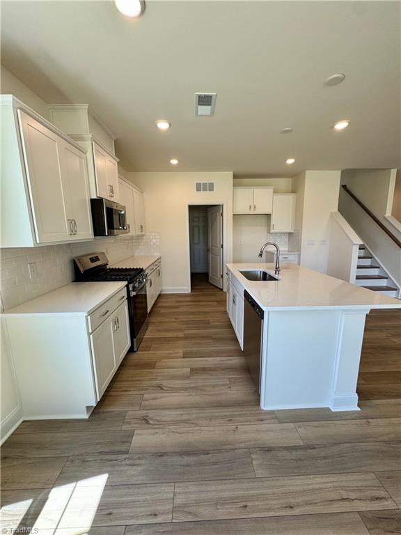 770 Circle Drive Property Photo 11