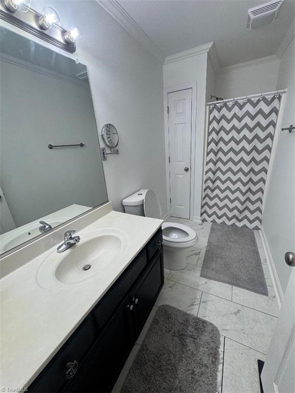 207 Willowbrook Drive Property Photo 12