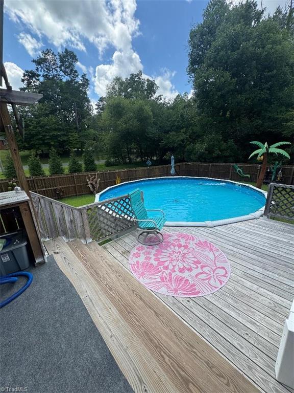 207 Willowbrook Drive Property Photo 26