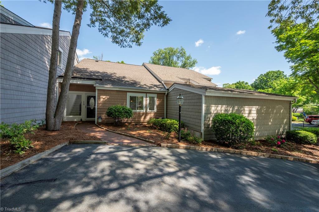 119 Golfview Drive Property Photo 2