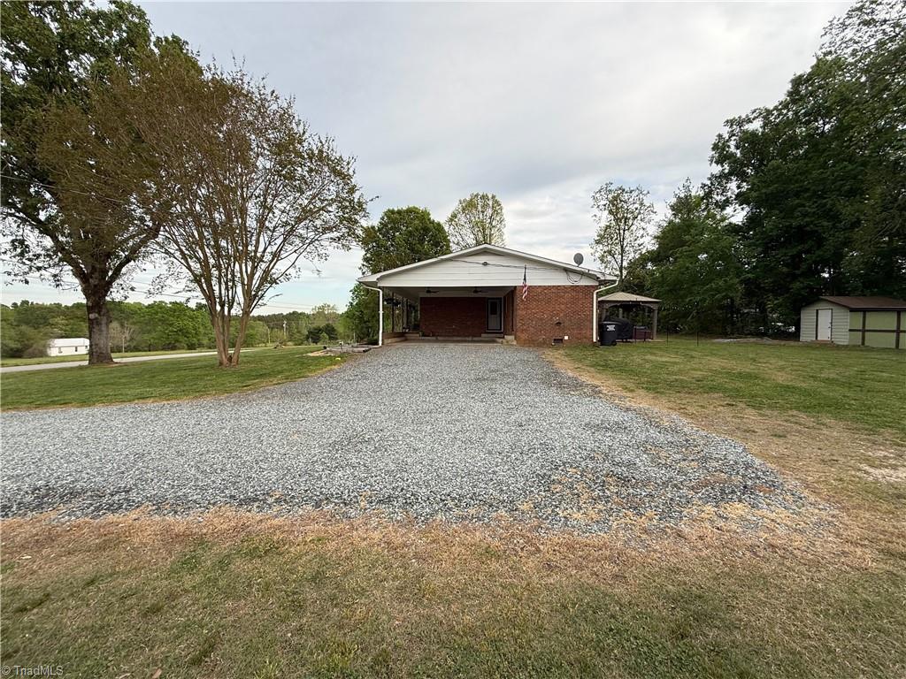 136 Fuller Mill Road S Property Photo 35