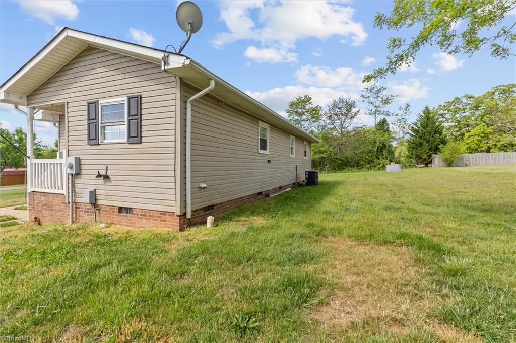 861 Creed Road Property Photo 17