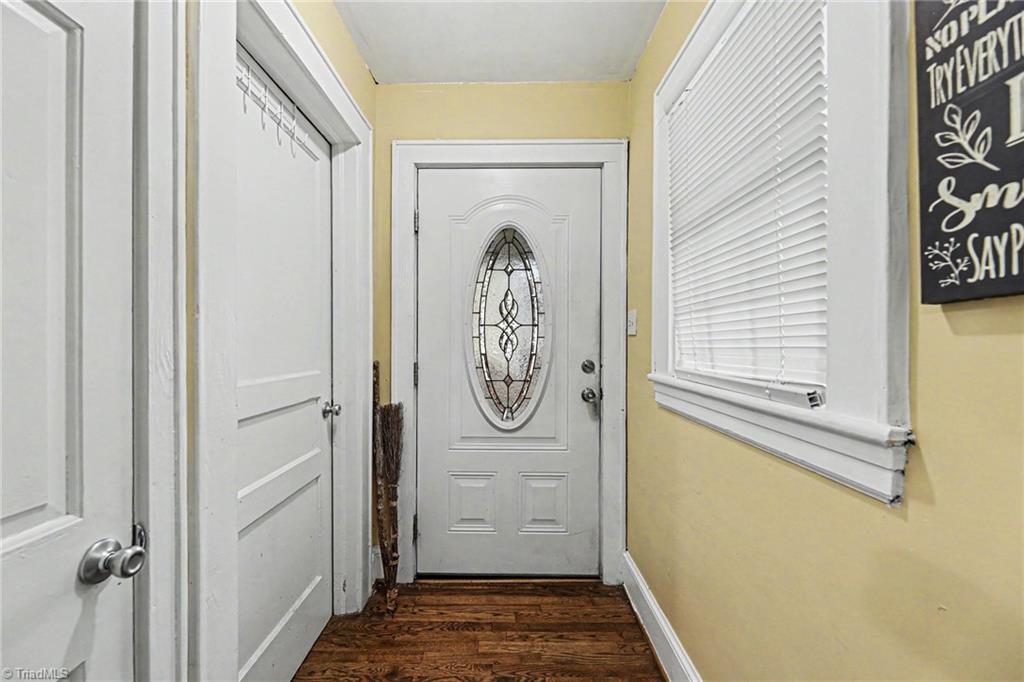 818 Hilltop Street Property Photo 4