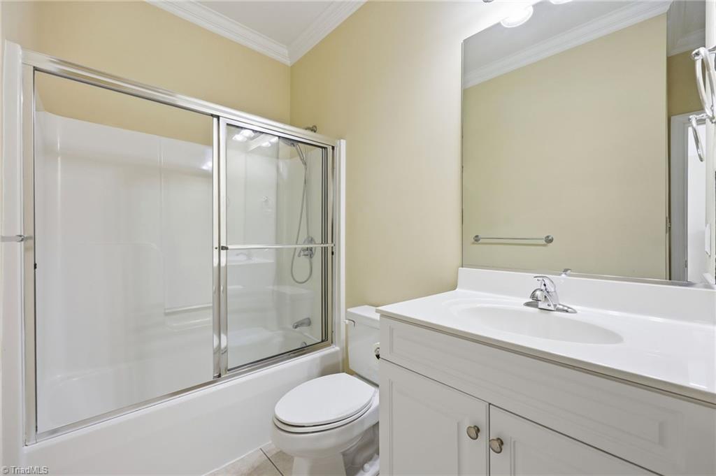 736 Meadowood Drive Property Photo 22