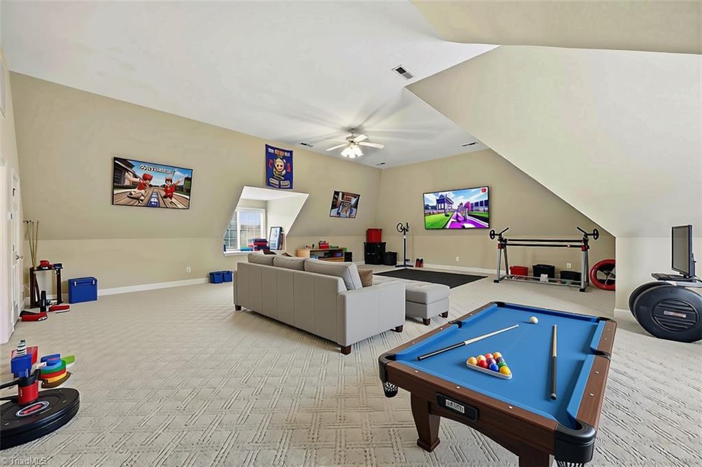 736 Meadowood Drive Property Photo 38