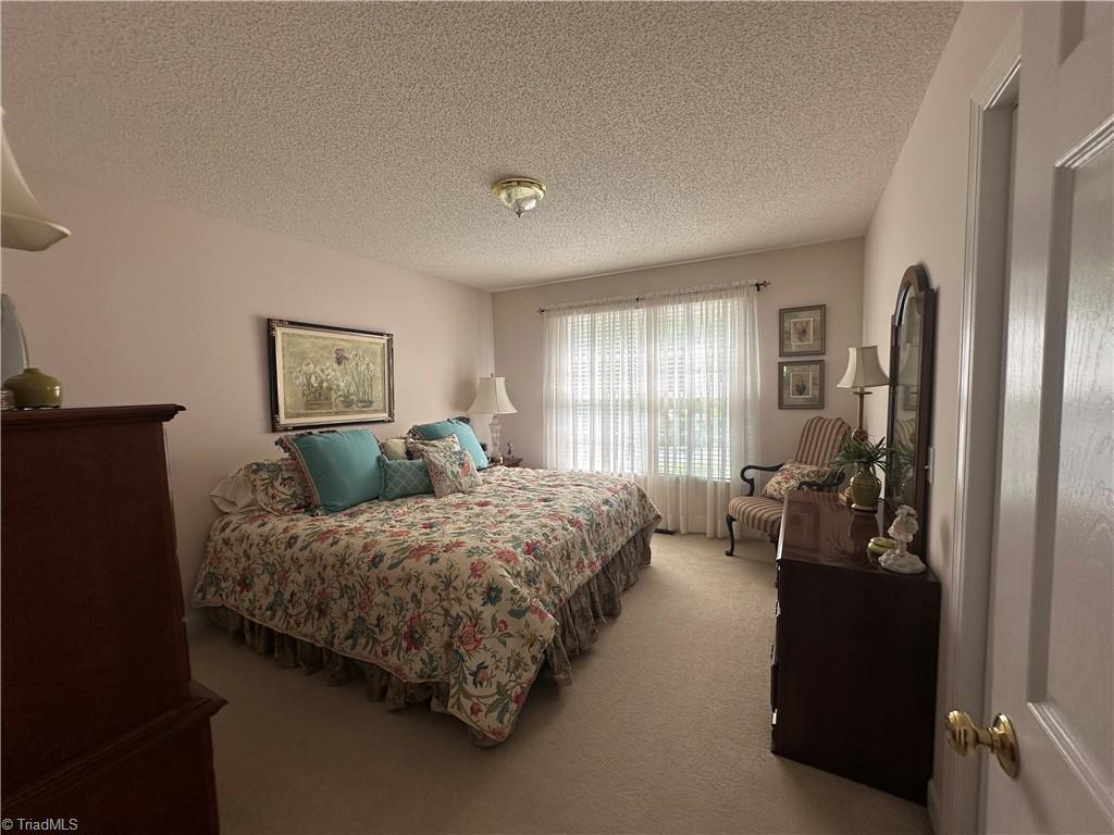 136 Valleybrook Drive Property Photo 38