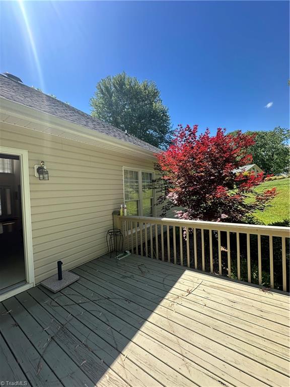 136 Valleybrook Drive Property Photo 43