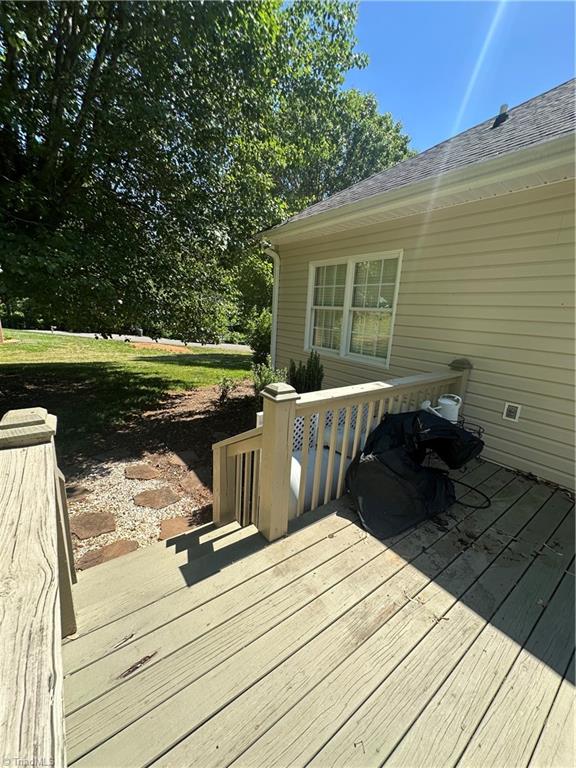 136 Valleybrook Drive Property Photo 48
