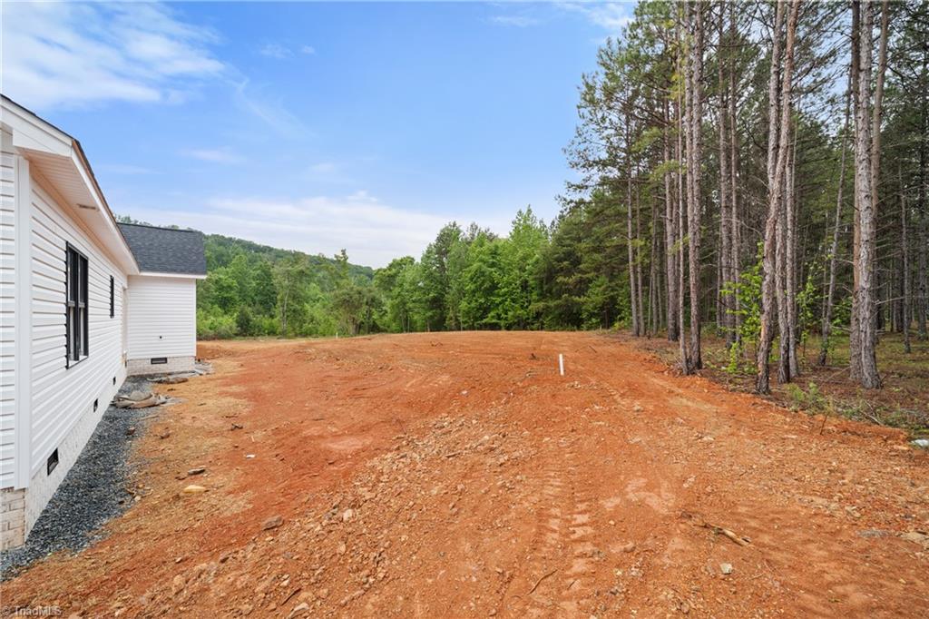 410 Potters Landing Property Photo 22