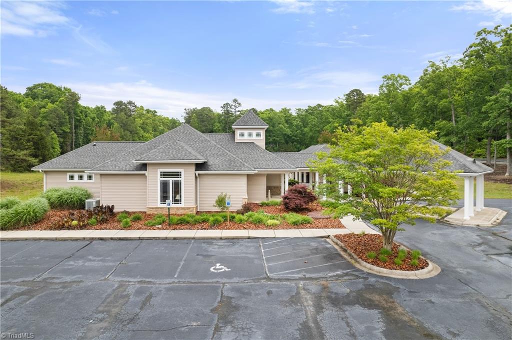 410 Potters Landing Property Photo 27