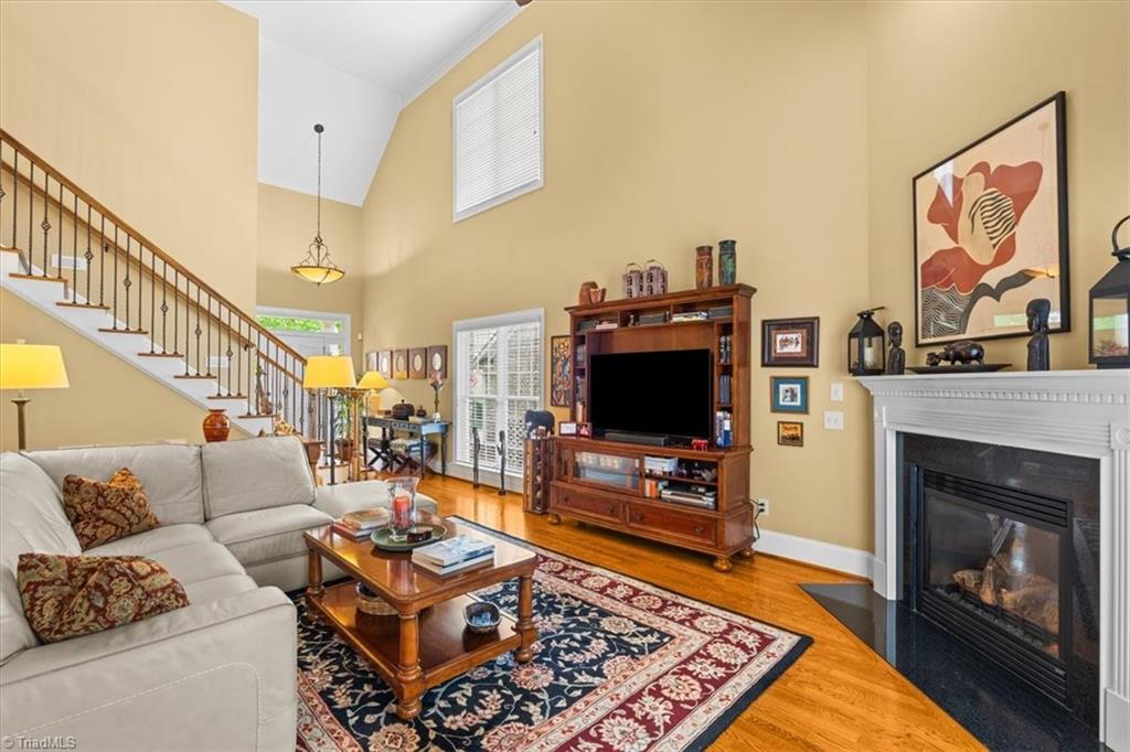 36 Willett Way Property Photo 8