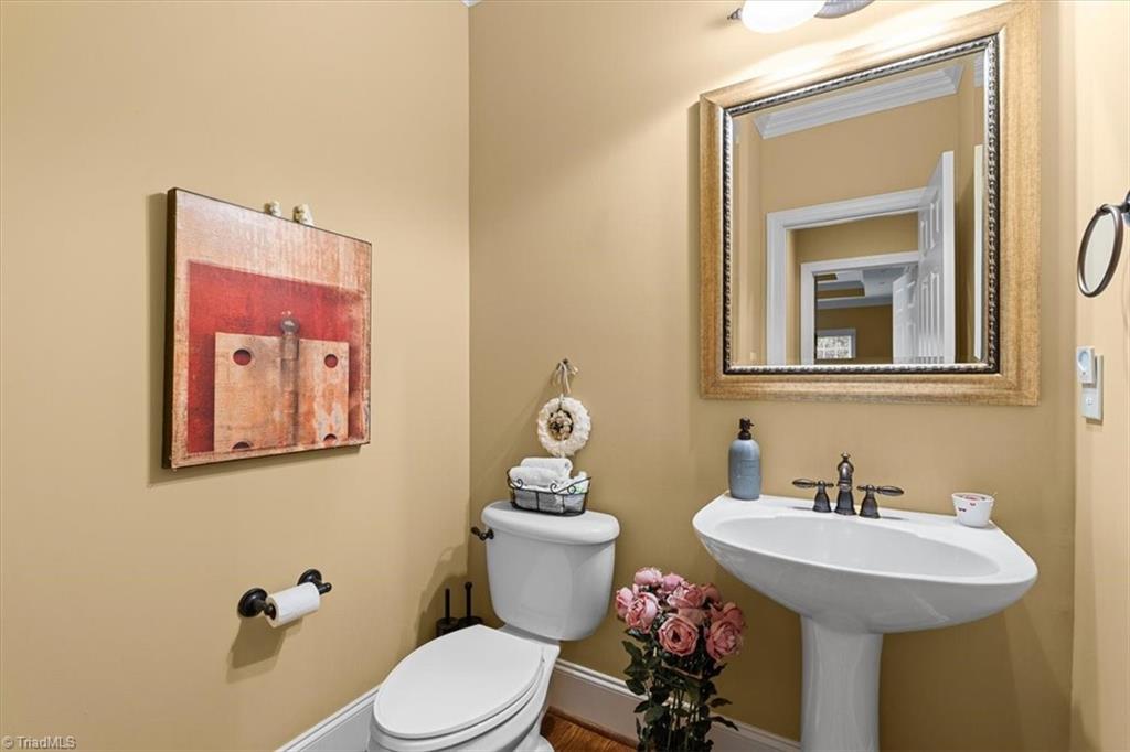 36 Willett Way Property Photo 13