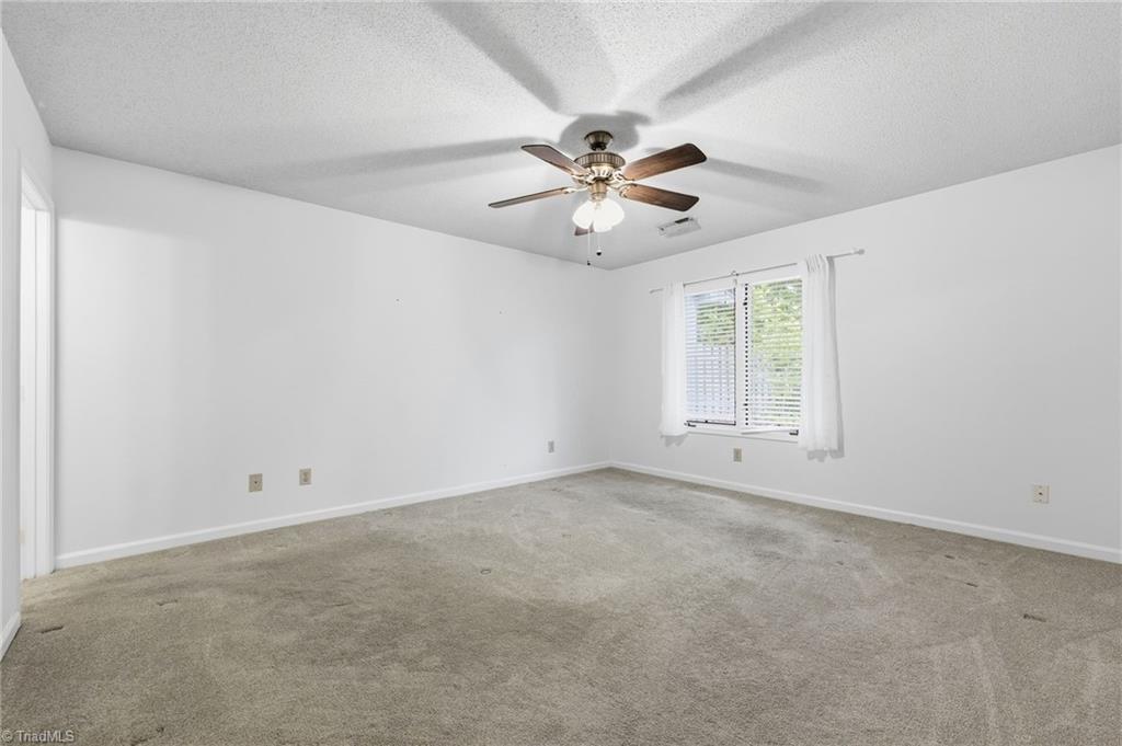 2609 Spring Bridge Circle Property Photo 13