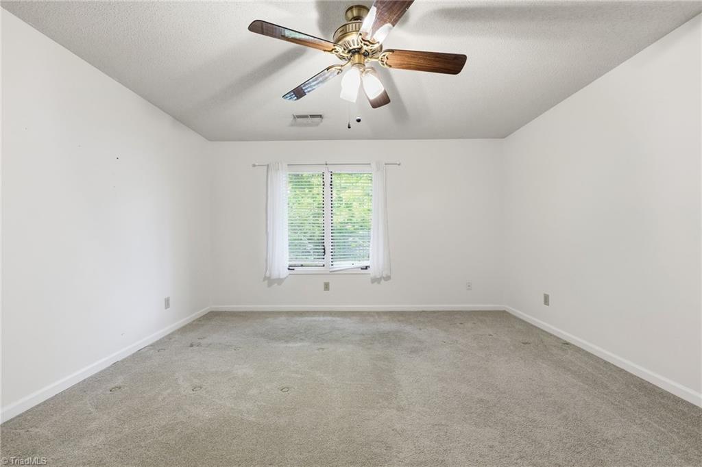2609 Spring Bridge Circle Property Photo 14