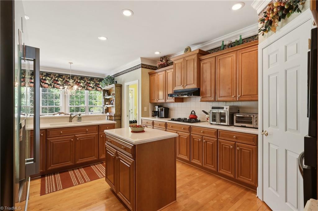 3569 Burnley Drive Property Photo 15
