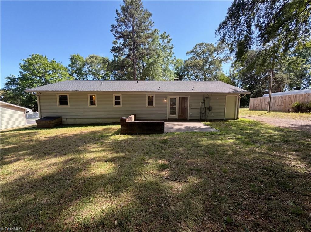 2815 Midpines Drive Property Photo 5