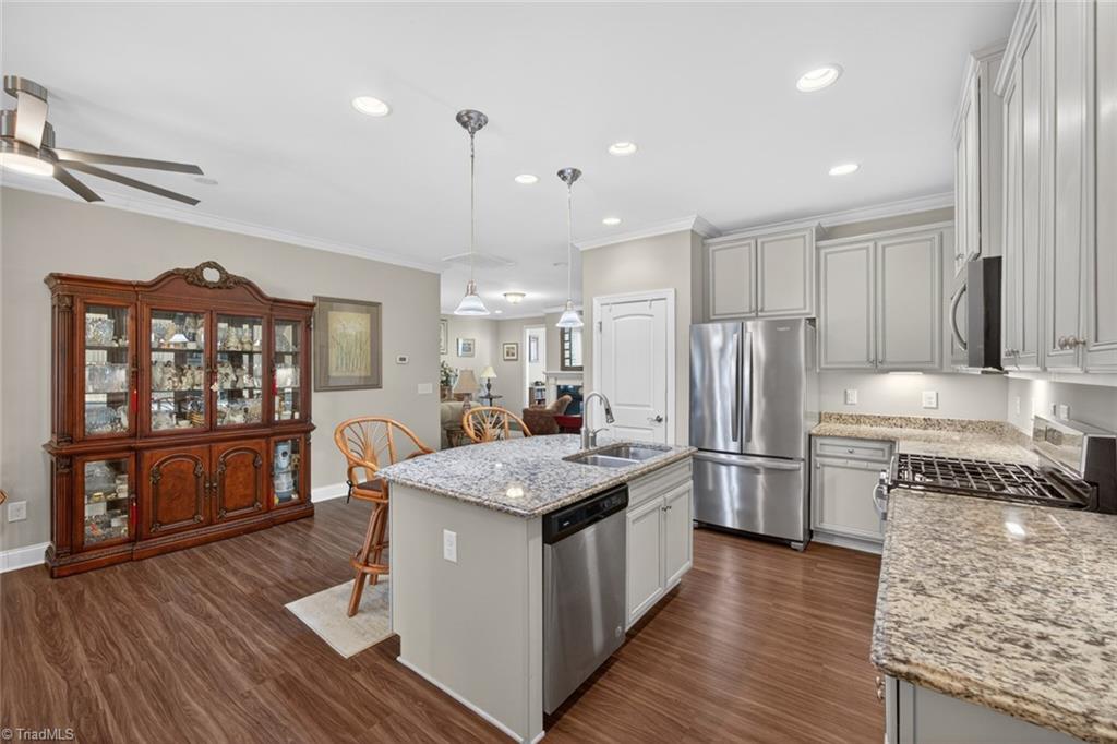 3407 Amber Meadows Road Property Photo 12