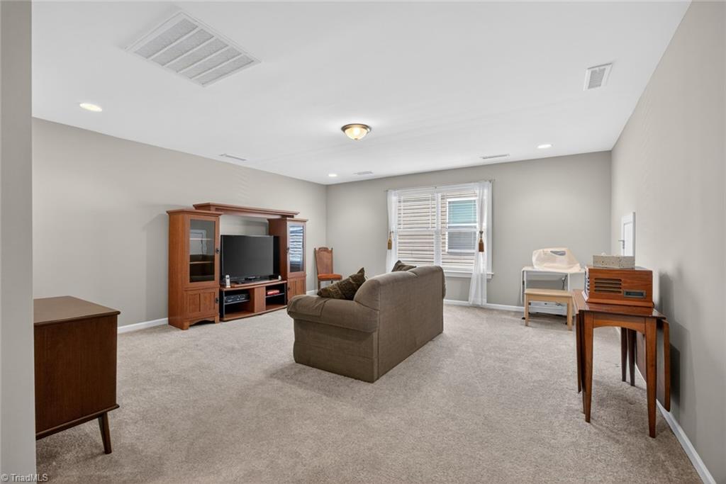 3407 Amber Meadows Road Property Photo 31