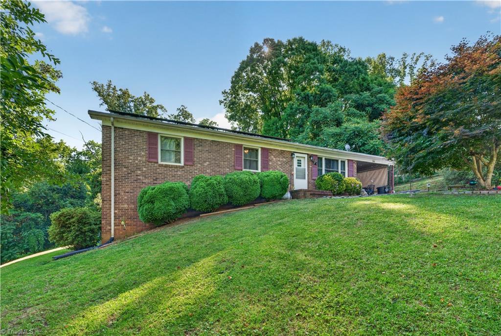 166 Town Lane Property Photo 1