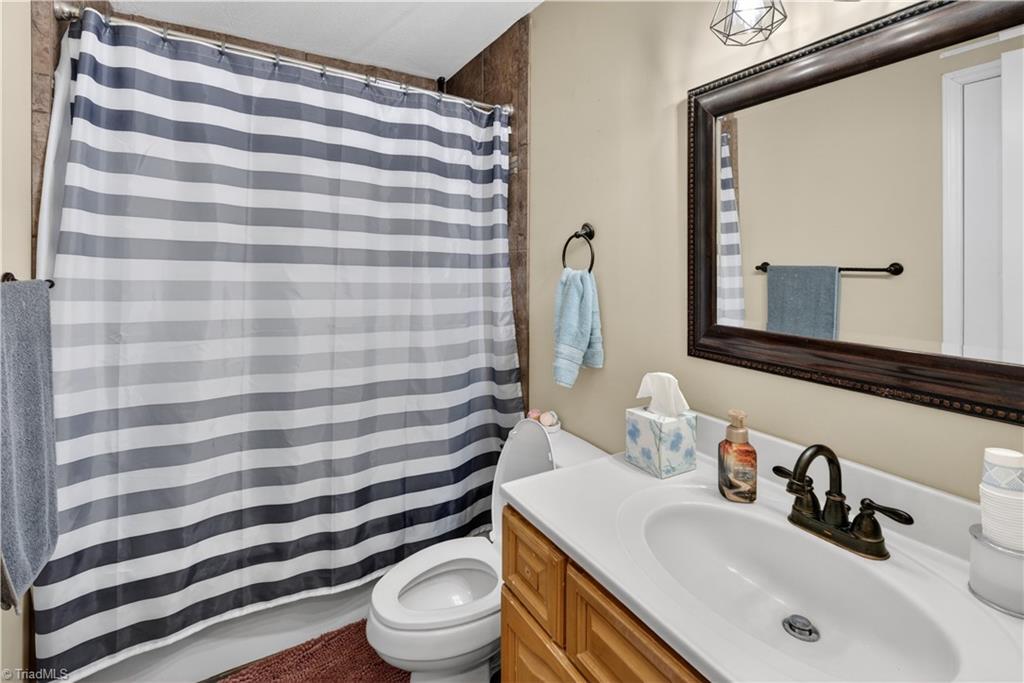 166 Town Lane Property Photo 16