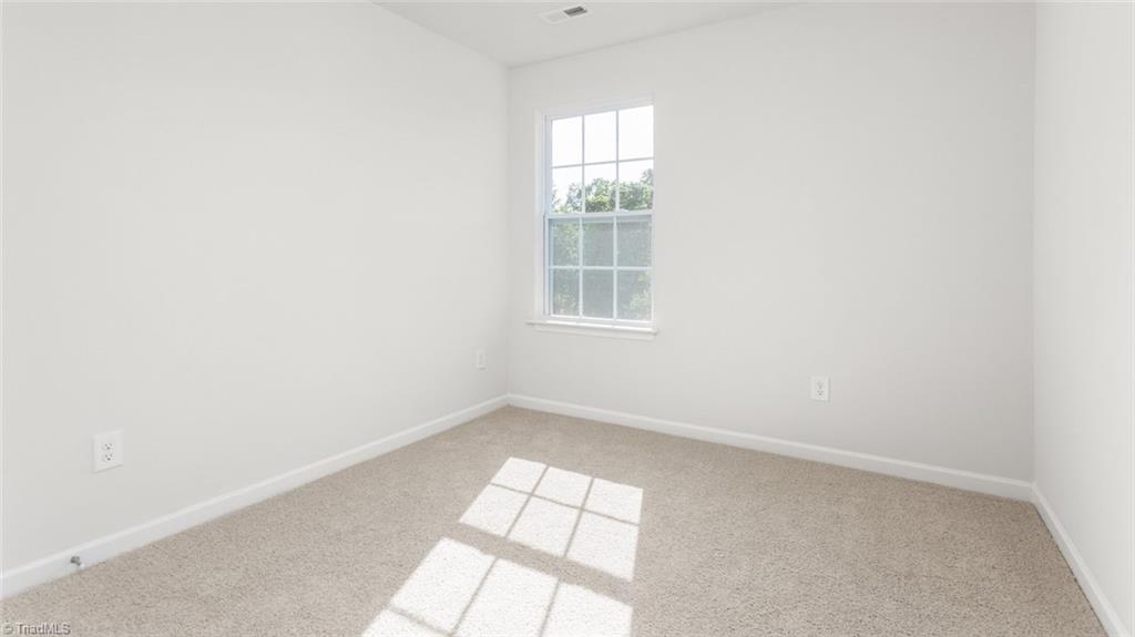 112 Moyer Drive Property Photo 4
