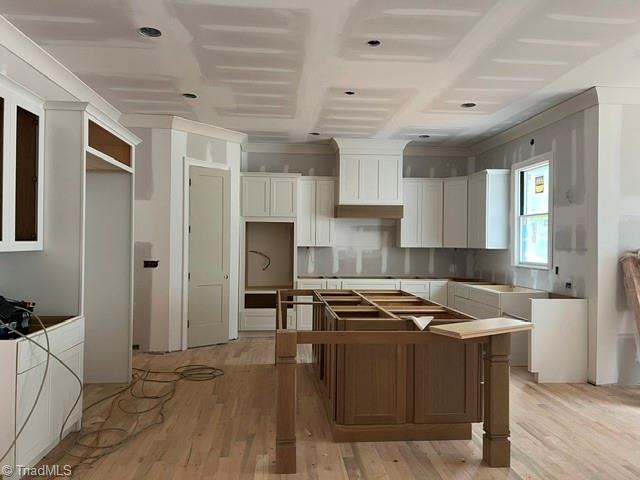 7603 Pemberley Drive Property Photo 4