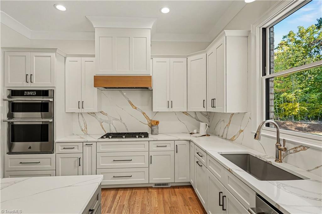 7603 Pemberley Drive Property Photo 15
