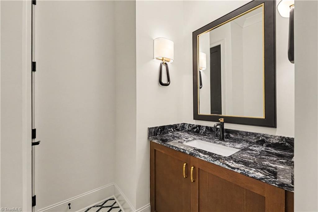 7603 Pemberley Drive Property Photo 18