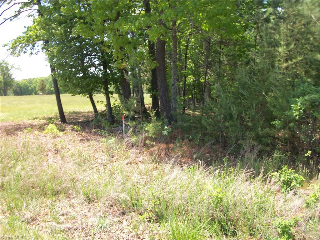 00 Floyd Road Property Photo 3