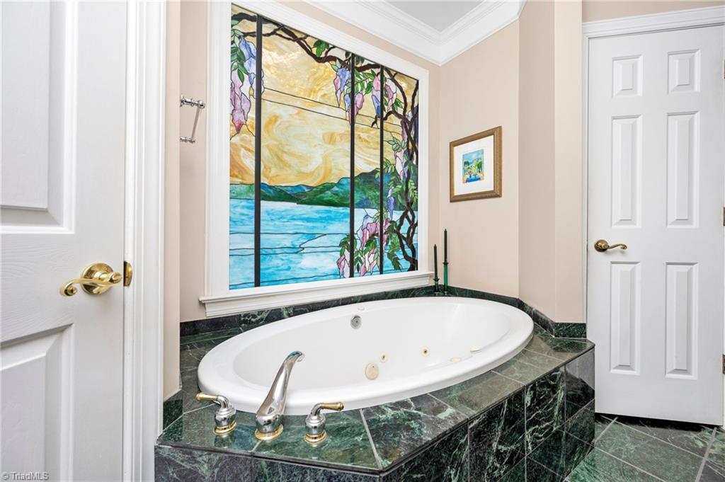 247 James Way Property Photo 28