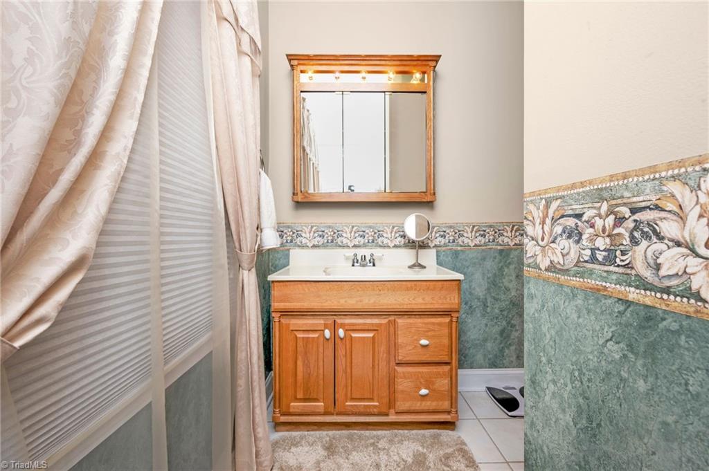 247 James Way Property Photo 37