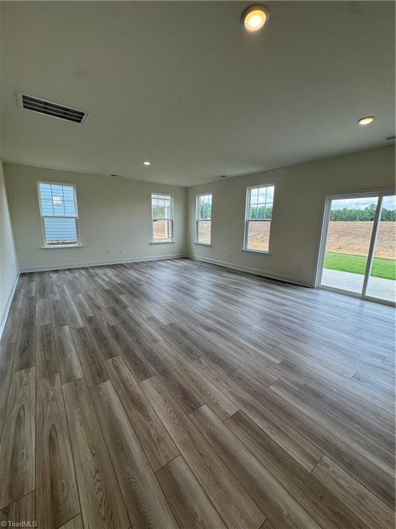 754 Circle Drive Property Photo 8