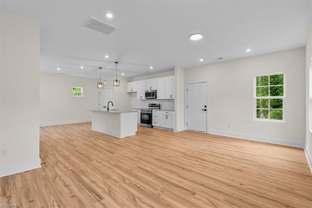 3706 Herbin Street Property Photo 7