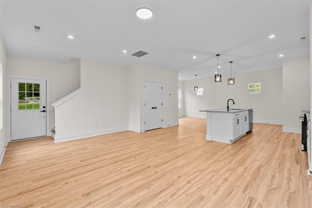 3706 Herbin Street Property Photo 13