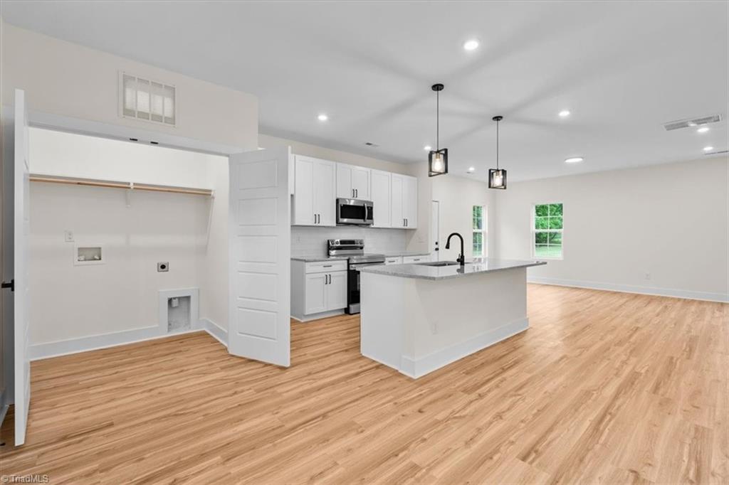 3706 Herbin Street Property Photo 17