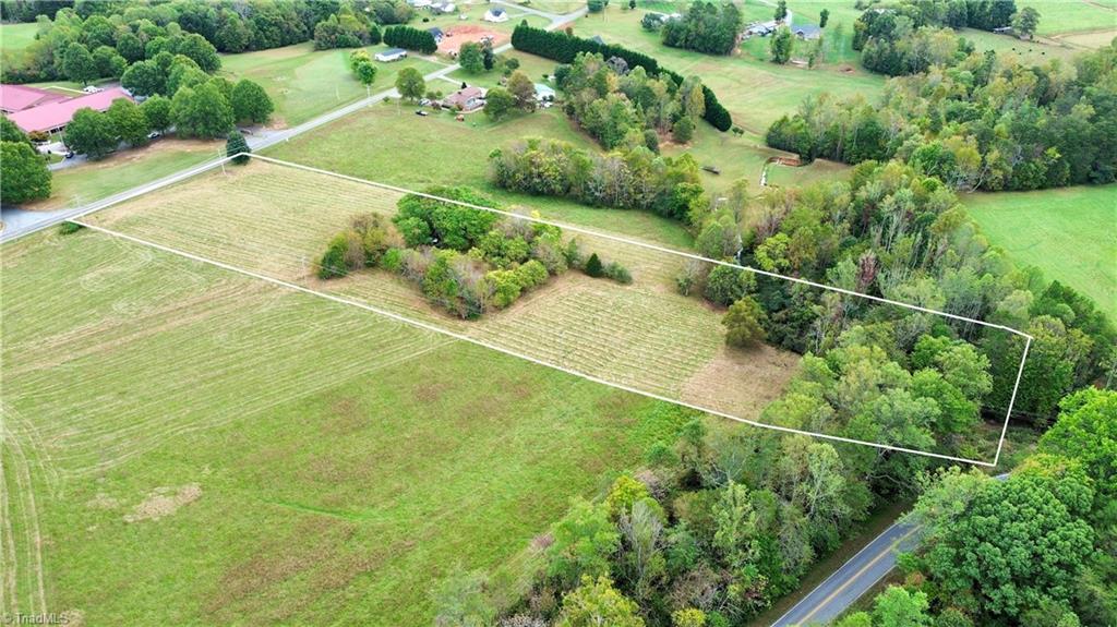 310 Jessup Grove Church Road Property Photo 5