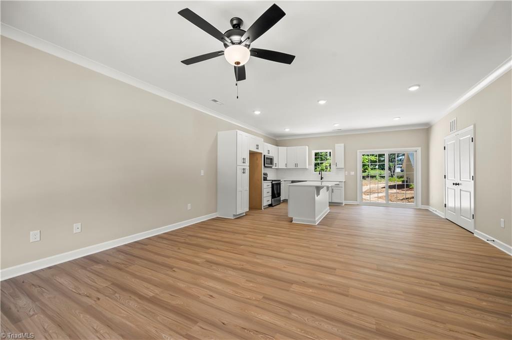5575 Marty Lane Property Photo 10