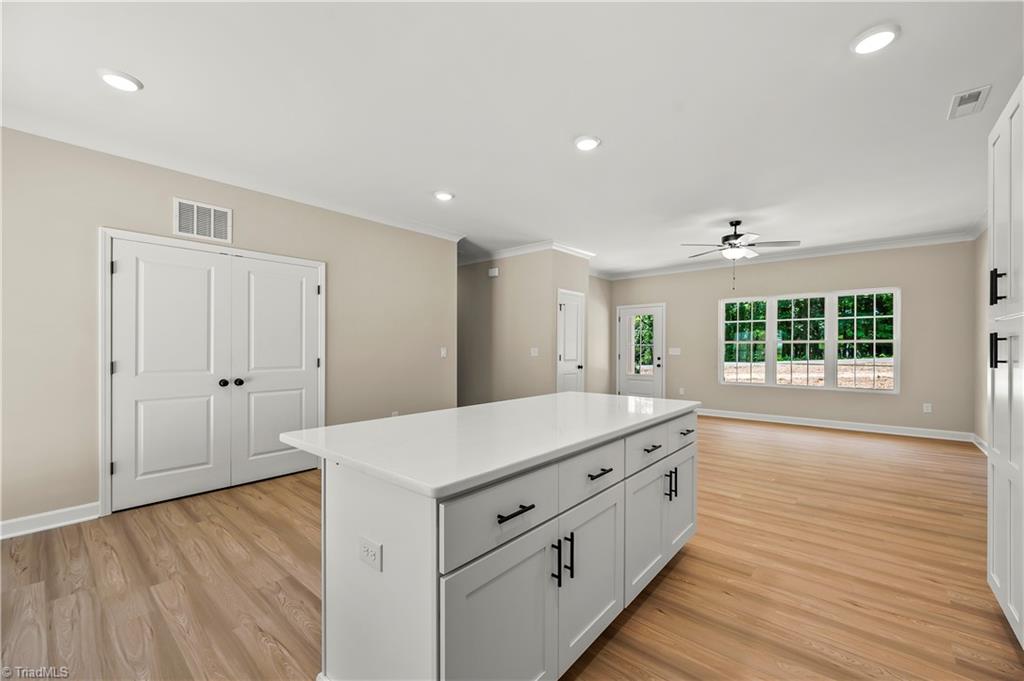 5575 Marty Lane Property Photo 16